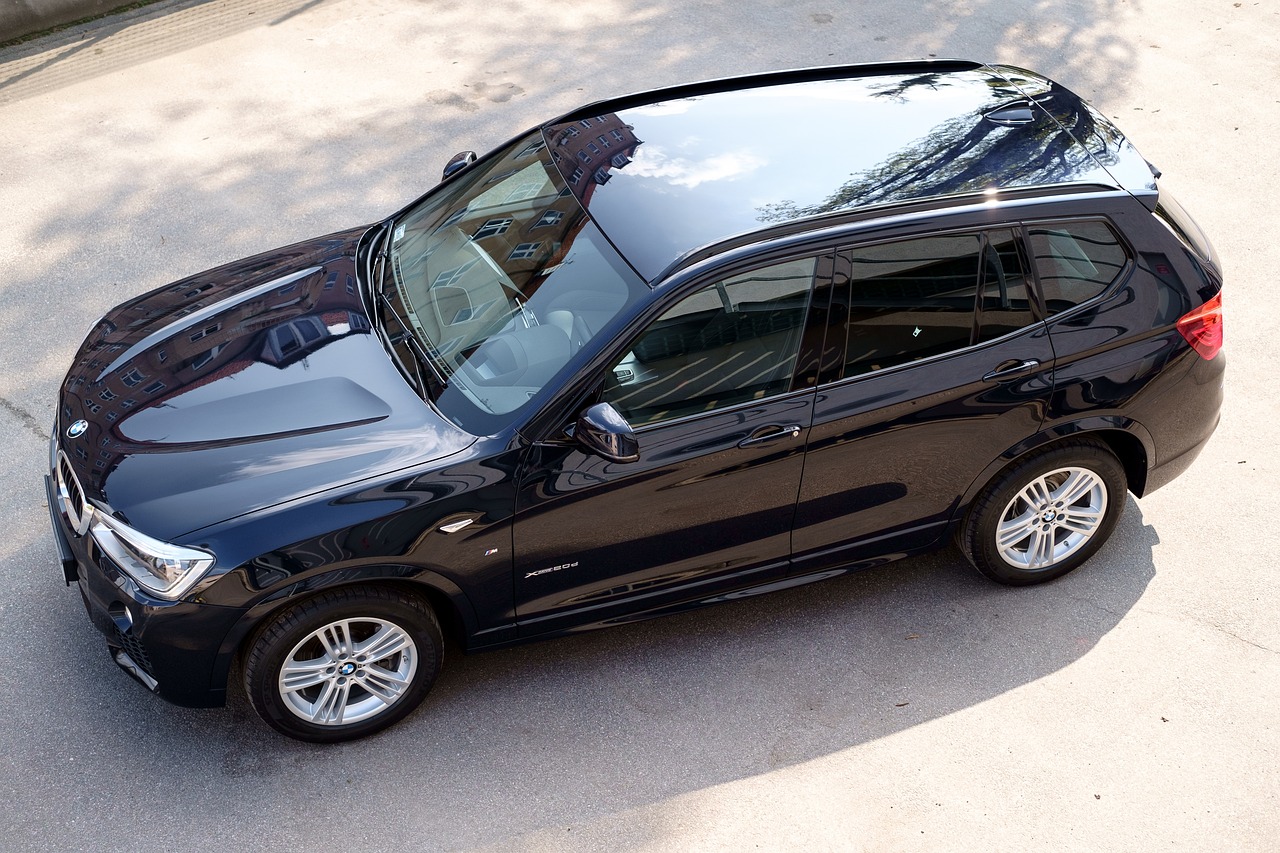 凯迪拉克凯雷德最新款,豪华与力量的完美融合