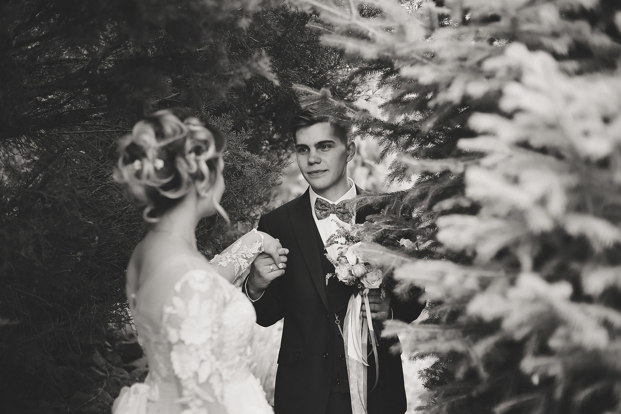 最新婚纱时尚图集,探索现代婚礼浪漫潮流的绝美之旅